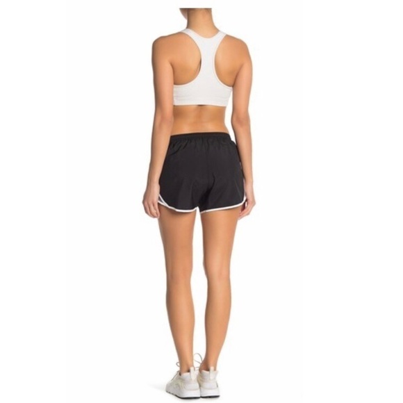 Nike Black Athletic Jogging Shorts - Picture 7 of 7